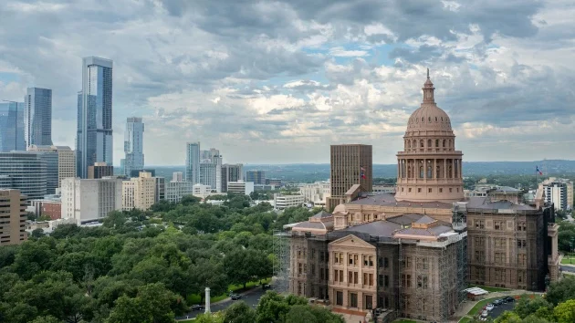 Trump says Texas Republicans ‘entitled’ to more seats as redistricting showdown continues