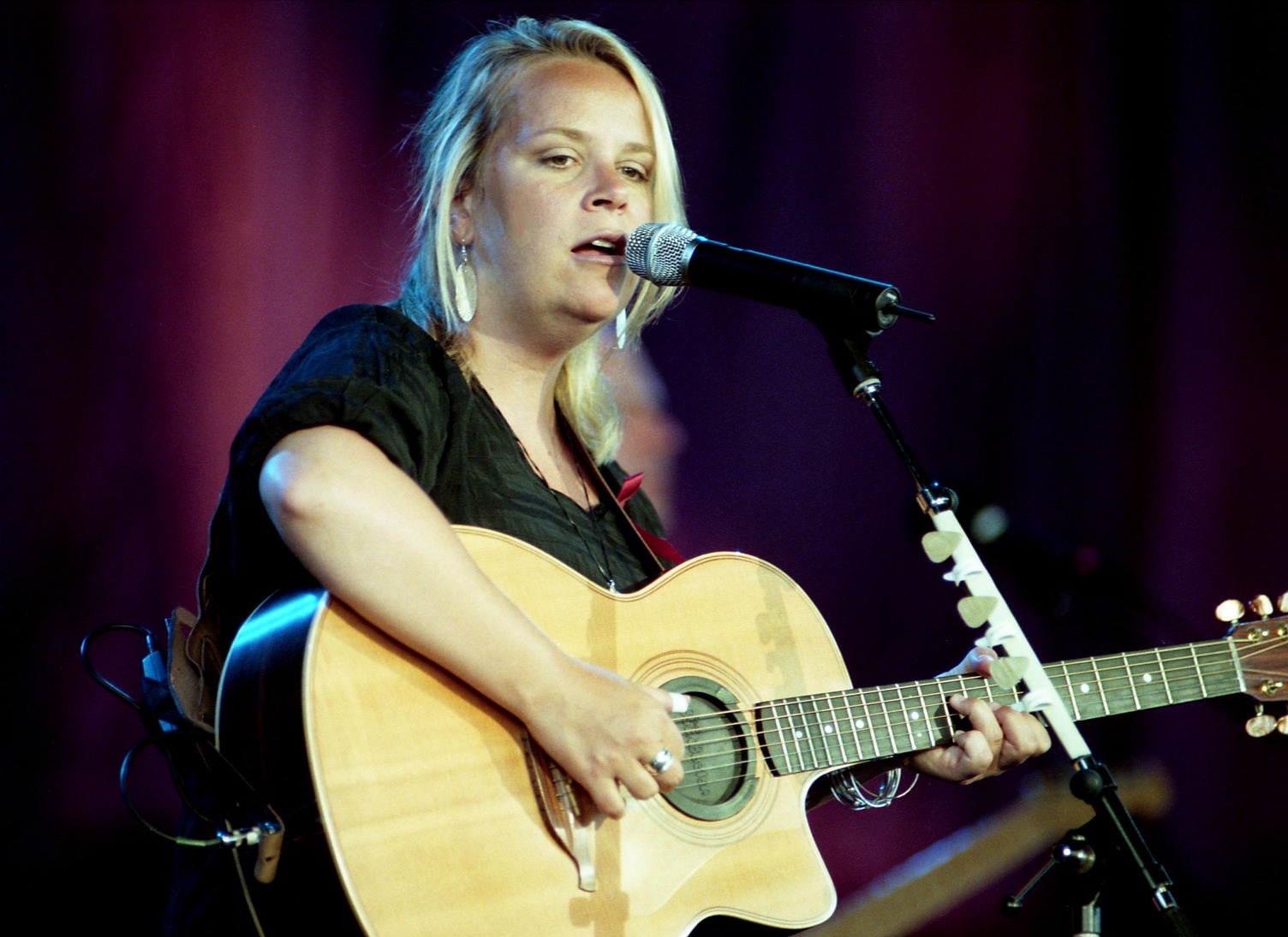 Lilith Fair Doc Premieres, But Artists Cancel Performances