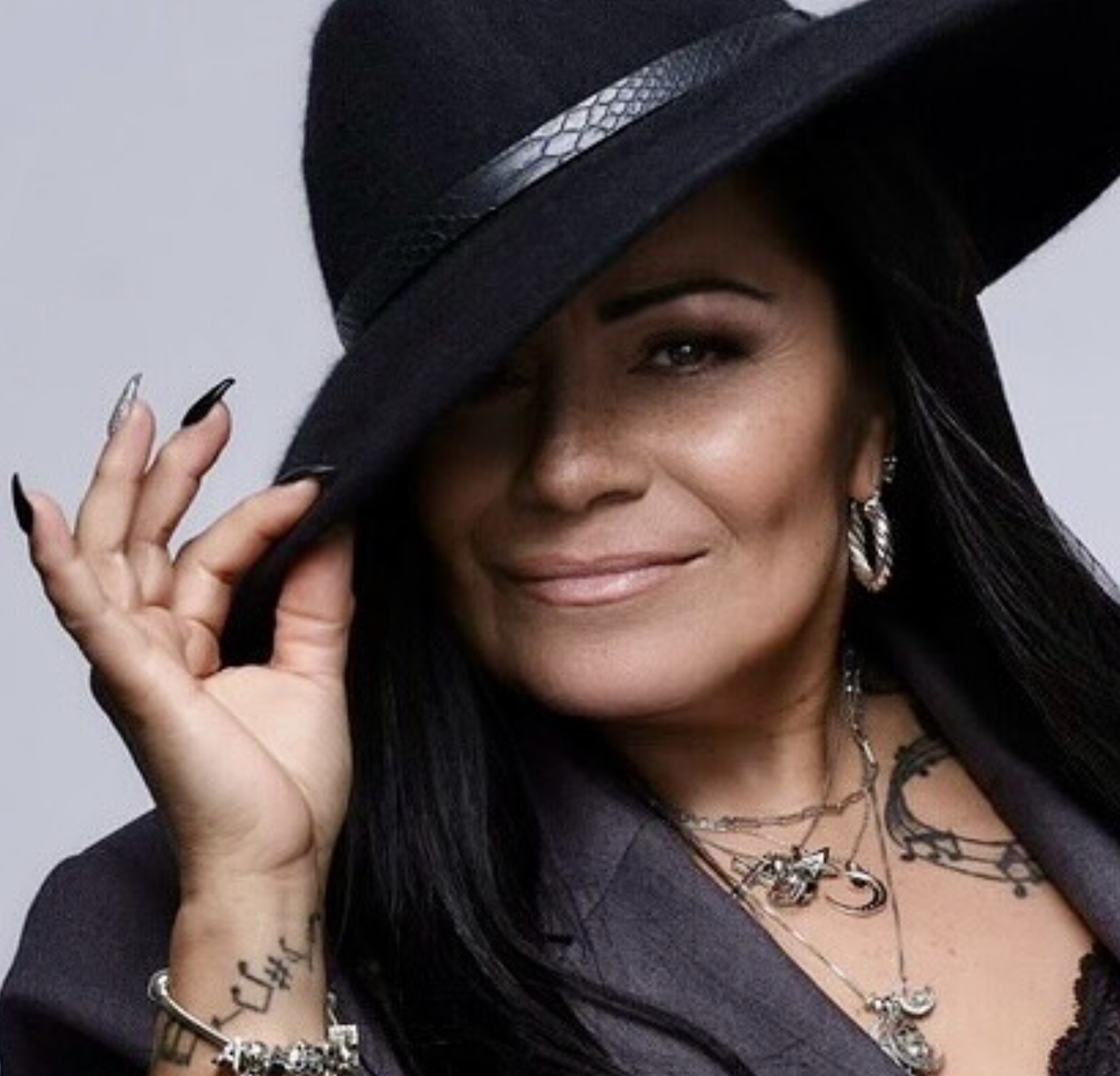 ’80s Star Lisa Lisa Updates Hit Song