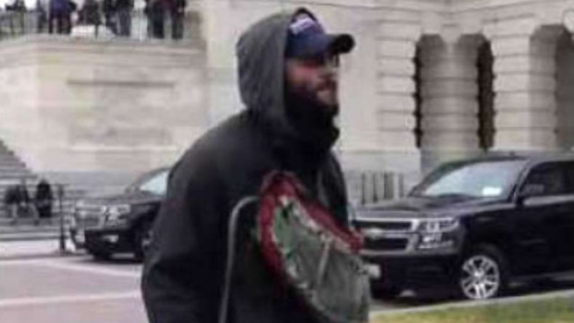 Suspect in case in which prosecutors were disciplined for Jan. 6 reference to appear in court