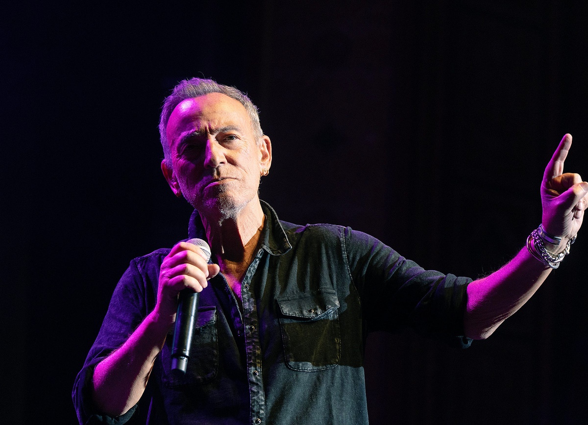 Springsteen’s Spring Tour Dates Announced