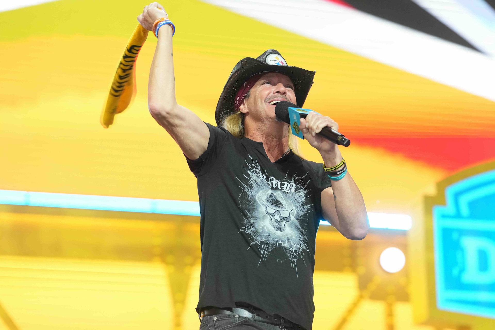 Bret Michaels Cancels 2026 Tour