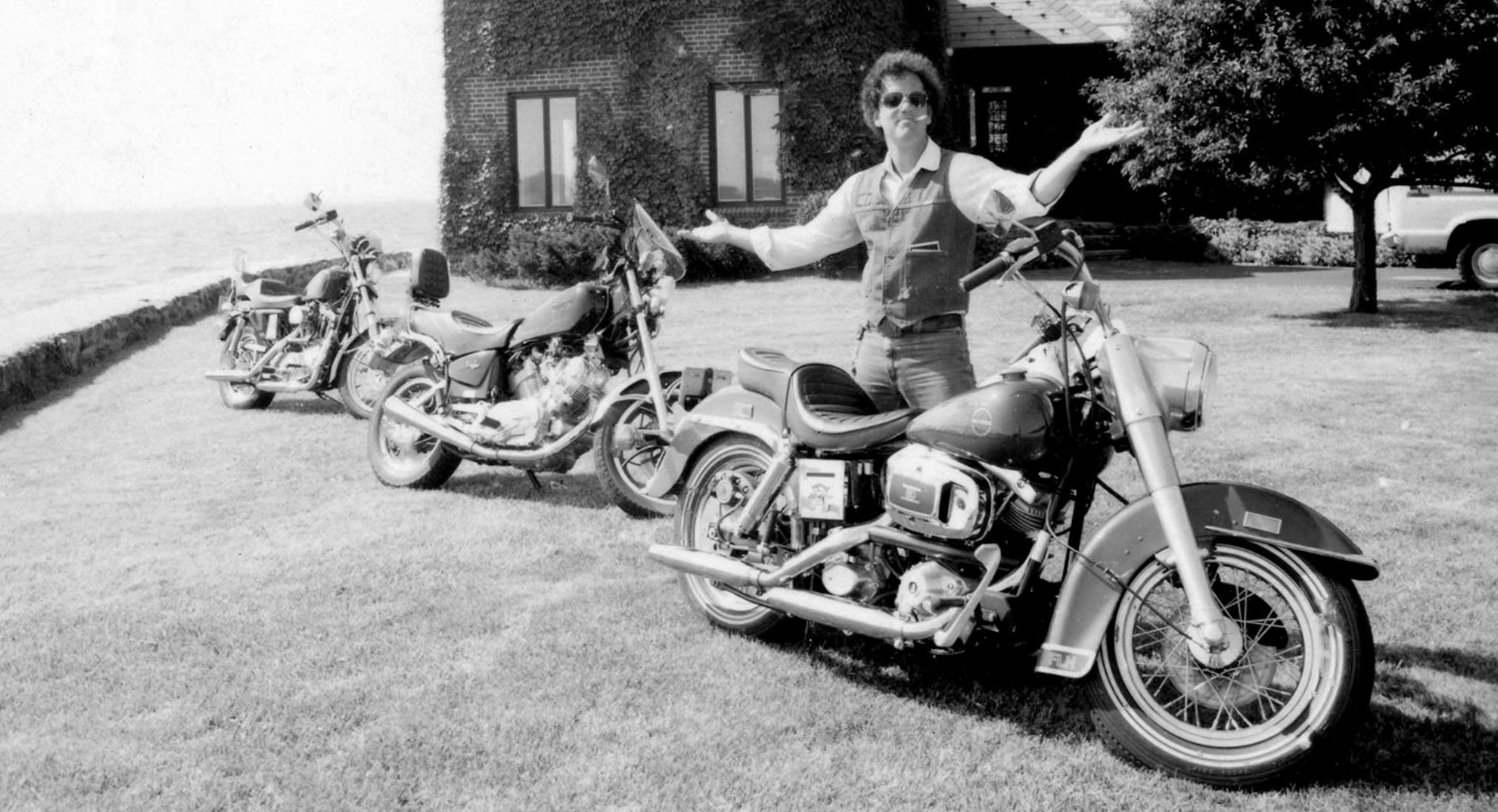 Billy Joel Says Bye To His Bikes